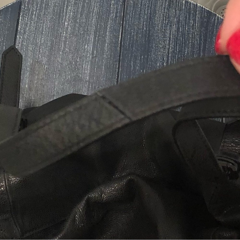 Elliot Lucca Handbag - Picture 8 of 9